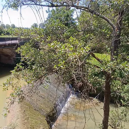 בית נופש Le Moulin De Christine *